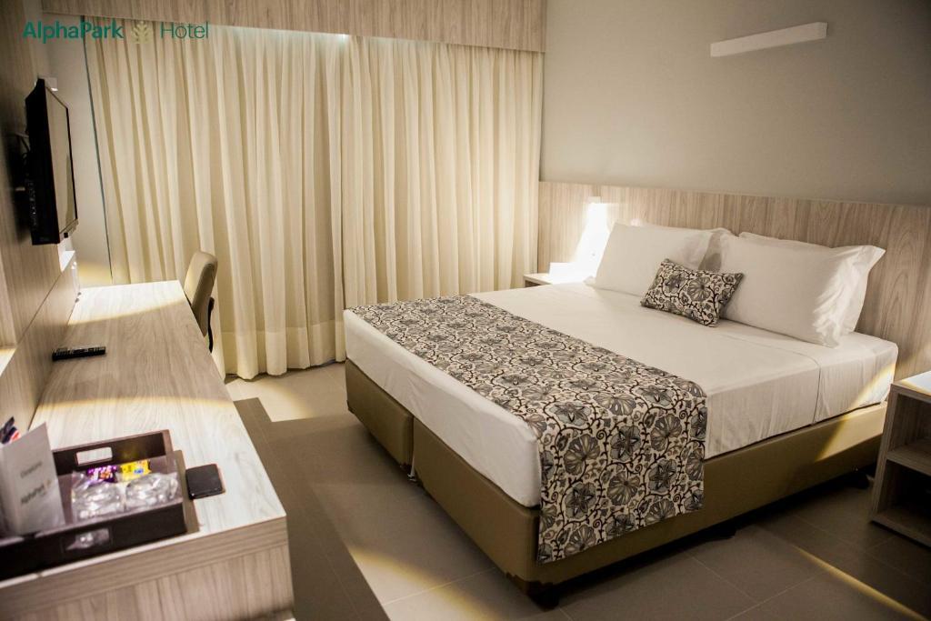 Alphapark Hotel Goiânia Exterior photo